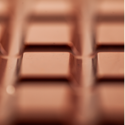 ¿Sabes cuál es la diferencia entre un chocolate artesanal vs un chocolate industrial?